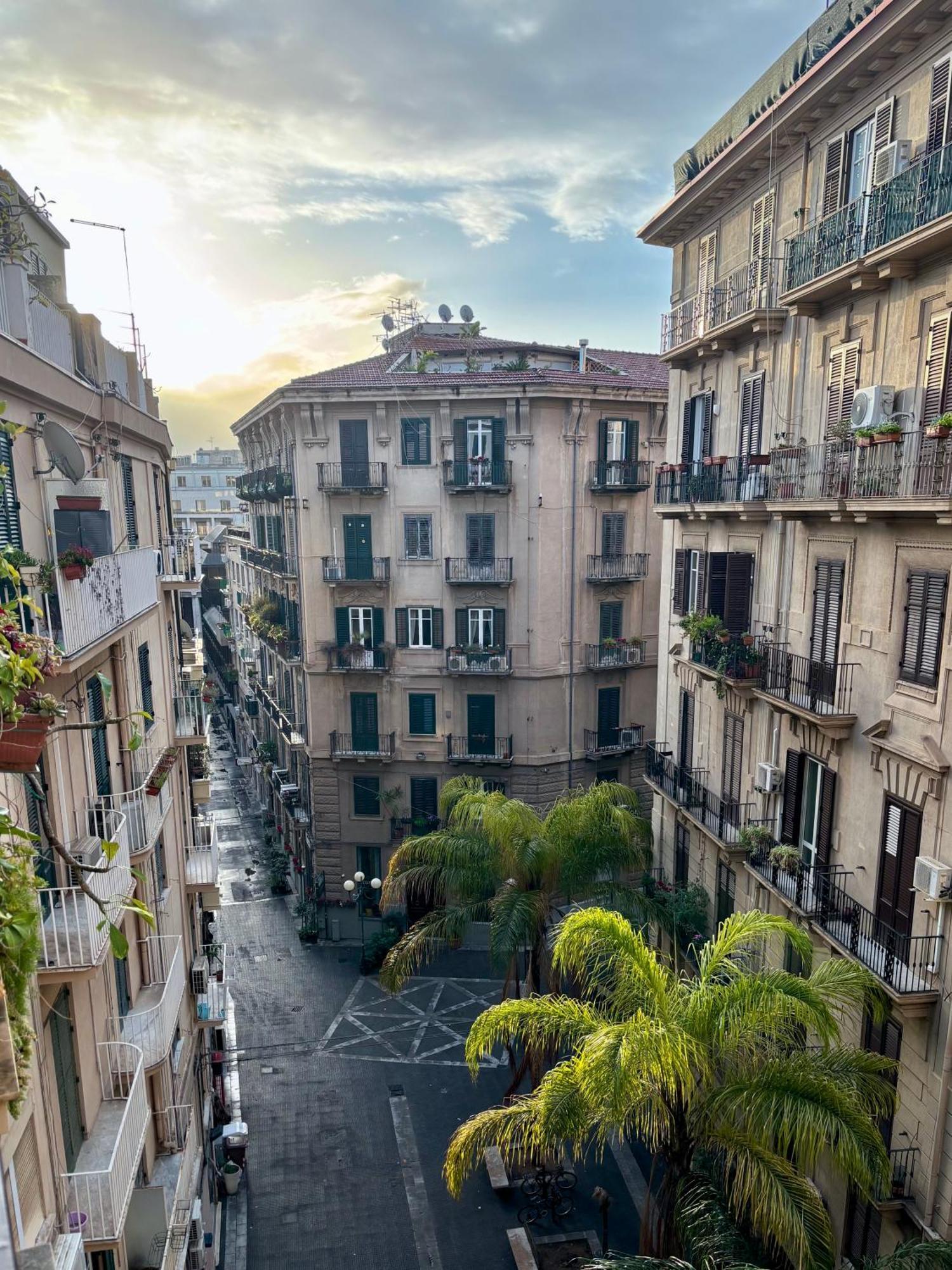 Castelnuovo Rooms #Politeama Palermo Dış mekan fotoğraf