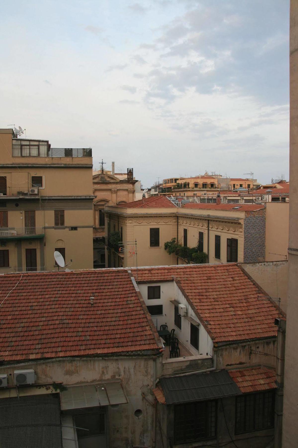 Castelnuovo Rooms #Politeama Palermo Dış mekan fotoğraf